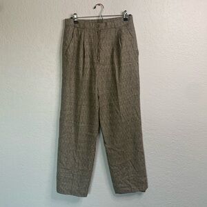 Unknown brand women’s pleated trousers